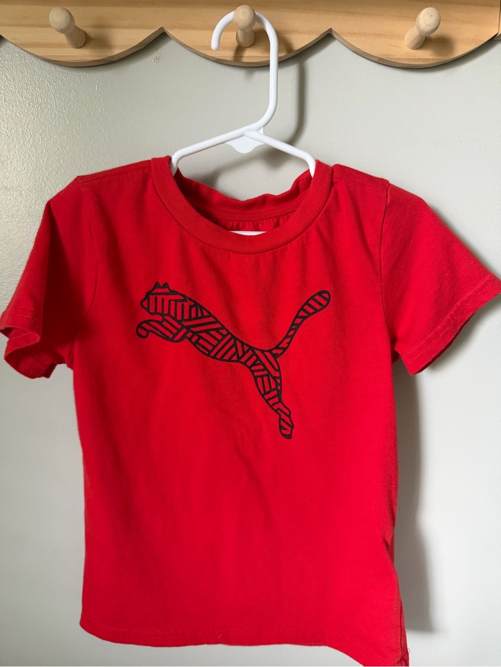 PUMA Boys 5 Red Graphic Logo Crew Neck Cotton Blend Knit Short Sleeve T-Shirt